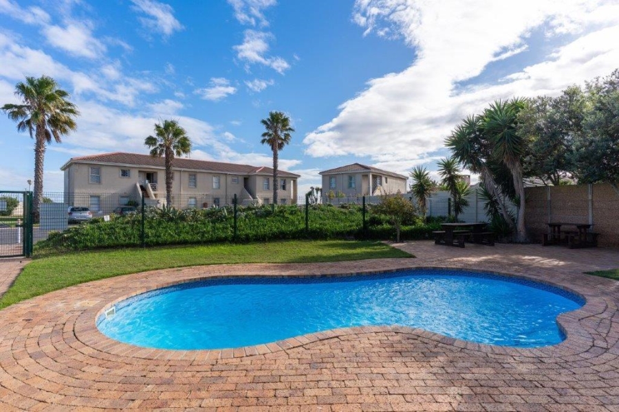 2 Bedroom Property for Sale in Milnerton Western Cape